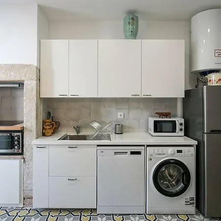 Charming Portuguese House In Graca Apartament *