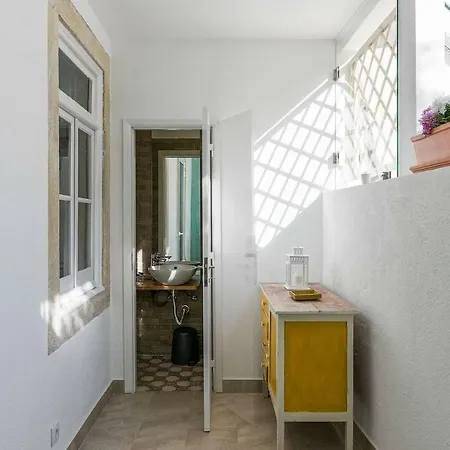 Διαμέρισμα Charming Portuguese House In Graca Lisboa