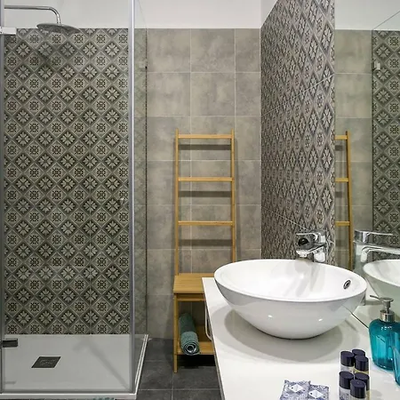 Charming Portuguese House In Graca * Lizbona